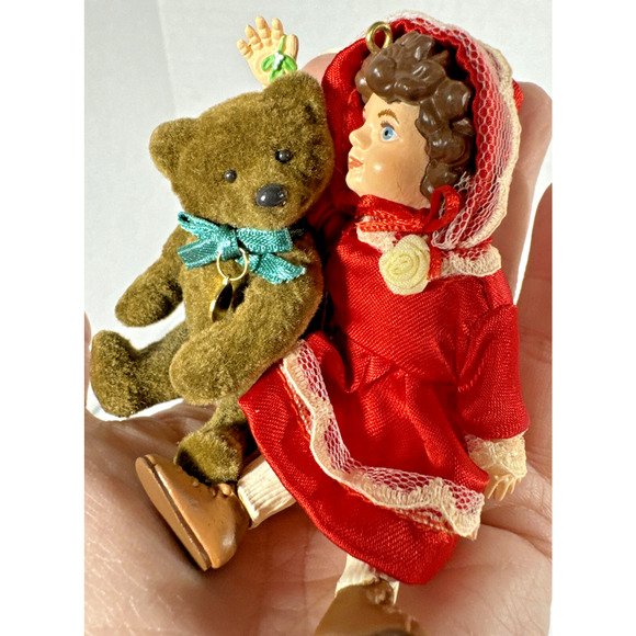 Hallmark Special Edition Keepsake Ornament Julianne And Teddy - Picture 8 of 12